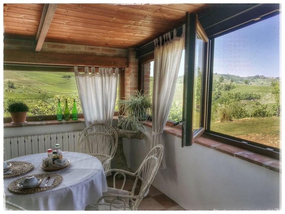 Bed and Breakfast Дом для отпуска На опушке San Damiano al Colle Экстерьер фото